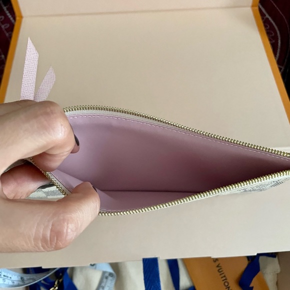 Louis Vuitton Authentic Felicie Monogram Pochette Wallet - Picture 9 of 12